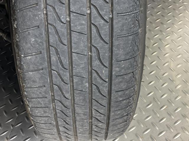 クラウンハイブリッド ロイヤルサルーン プリクラッシュセーフティー・レーダークルーズコントロール・コーナーセンサー・パワーシート・シートヒーター・オートディスチャージライト・純正HDDナビ・Bluetoothオーディオ・フルセグ・Bカメラ・(80枚目)