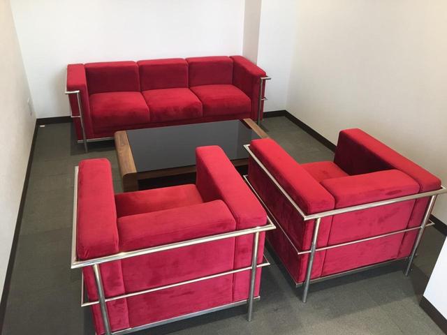 ＲＸ ＲＸ５００ｈ　Ｆスポーツパフォーマンス　ワンオーナー車・サンルーフ・オレンジブレーキキャリパー・パノラミックビューモニター・Ｂｌｕｅｔｏｏｔｈオーディオ・フルセグ・ナビ・パワートランク・デジタルインナーミラー・パーキングサポートブレーキ・（26枚目）