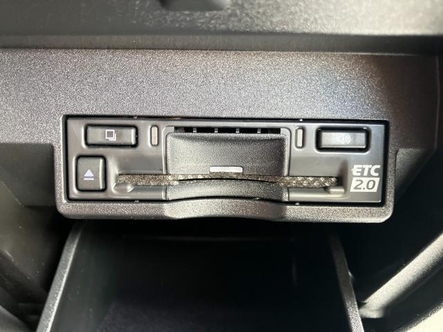 ＲＸ ＲＸ５００ｈ　Ｆスポーツパフォーマンス　ワンオーナー車・サンルーフ・オレンジブレーキキャリパー・パノラミックビューモニター・Ｂｌｕｅｔｏｏｔｈオーディオ・フルセグ・ナビ・パワートランク・デジタルインナーミラー・パーキングサポートブレーキ・（58枚目）