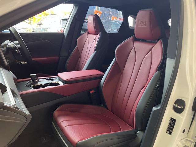 ＲＸ ＲＸ５００ｈ　Ｆスポーツパフォーマンス　ワンオーナー車・サンルーフ・オレンジブレーキキャリパー・パノラミックビューモニター・Ｂｌｕｅｔｏｏｔｈオーディオ・フルセグ・ナビ・パワートランク・デジタルインナーミラー・パーキングサポートブレーキ・（69枚目）