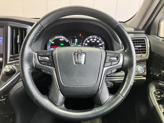 クラウンハイブリッド アスリートＧ　サンルーフ！パノラミックビューモニター・純正ＳＤナビ・Ｂｌｕｅｔｏｏｔｈオーディオ・フルセグ・黒本革シート・エアーシート・シートヒーター・プリクラッシュセーフティー！１８インチＡＷ！ドラレコ！（14枚目）