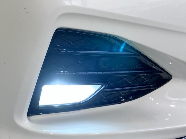 クラウンハイブリッド アスリートＧ　サンルーフ！パノラミックビューモニター・純正ＳＤナビ・Ｂｌｕｅｔｏｏｔｈオーディオ・フルセグ・黒本革シート・エアーシート・シートヒーター・プリクラッシュセーフティー！１８インチＡＷ！ドラレコ！（39枚目）