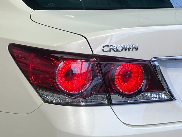 クラウンハイブリッド アスリートＧ　サンルーフ！パノラミックビューモニター・純正ＳＤナビ・Ｂｌｕｅｔｏｏｔｈオーディオ・フルセグ・黒本革シート・エアーシート・シートヒーター・プリクラッシュセーフティー！１８インチＡＷ！ドラレコ！（46枚目）