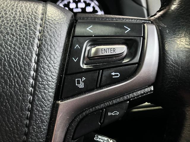 クラウンハイブリッド アスリートＧ　サンルーフ！パノラミックビューモニター・純正ＳＤナビ・Ｂｌｕｅｔｏｏｔｈオーディオ・フルセグ・黒本革シート・エアーシート・シートヒーター・プリクラッシュセーフティー！１８インチＡＷ！ドラレコ！（63枚目）