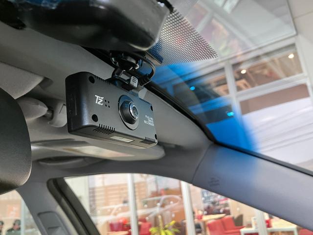 クラウンハイブリッド アスリートＳ　ワンオーナー・サンルーフ・パノラミックビューモニター・Ｂｌｕｅｔｏｏｔｈオーディオ・純正ナビ・コーナーセンサー・プリクラッシュセーフティー・レーダークルーズコントロール・１８インチスパッタリングＡＷ（16枚目）