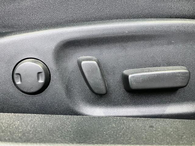 クラウンハイブリッド アスリートＳ　ワンオーナー・サンルーフ・パノラミックビューモニター・Ｂｌｕｅｔｏｏｔｈオーディオ・純正ナビ・コーナーセンサー・プリクラッシュセーフティー・レーダークルーズコントロール・１８インチスパッタリングＡＷ（60枚目）