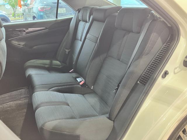 クラウンハイブリッド アスリートＳ　ワンオーナー・サンルーフ・パノラミックビューモニター・Ｂｌｕｅｔｏｏｔｈオーディオ・純正ナビ・コーナーセンサー・プリクラッシュセーフティー・レーダークルーズコントロール・１８インチスパッタリングＡＷ（65枚目）