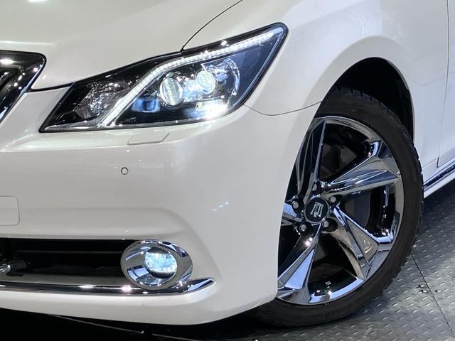 クラウンマジェスタ Fバージョン サンルーフ・ベージュ本革シート・エアーシート・シートヒーター・パワーシート・純正SDナビ・フルセグ・Bluetoothオーディオ・Bカメラ・コンビハンドル・ハンドルヒーター・リアコンソールスイッチ・(4枚目)