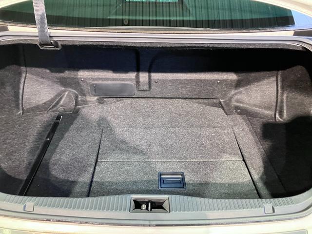 クラウンマジェスタ Fバージョン サンルーフ・ベージュ本革シート・エアーシート・シートヒーター・パワーシート・純正SDナビ・フルセグ・Bluetoothオーディオ・Bカメラ・コンビハンドル・ハンドルヒーター・リアコンソールスイッチ・(19枚目)