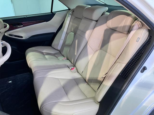 クラウンマジェスタ Fバージョン サンルーフ・ベージュ本革シート・エアーシート・シートヒーター・パワーシート・純正SDナビ・フルセグ・Bluetoothオーディオ・Bカメラ・コンビハンドル・ハンドルヒーター・リアコンソールスイッチ・(78枚目)