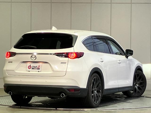 ＣＸ－８ ＸＤ　純正ＳＤナビ・Ｂｌｕｅｔｏｏｔｈオーディオ・フルセグ・バックカメラ・コーナーセンサー・レーダークルーズコントロール・シティーブレーキ・レーンキーピング・ブラインドスポットモニター・２０インチＡＷ・（3枚目）