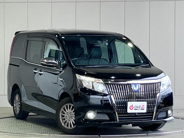 エスクァイア ハイブリッドＧｉ　ブラックテーラード　純正９インチＳＤナビ・Ｂｌｕｅｔｏｏｔｈオーディオ・フルセグ・Ｂカメラ・両側パワースライドドア・クルーズコントロール・プリクラッシュセーフティー・レーンキープ・シートヒーター・黒革調シート・７人乗り・（27枚目）