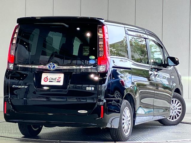 エスクァイア ハイブリッドＧｉ　ブラックテーラード　純正９インチＳＤナビ・Ｂｌｕｅｔｏｏｔｈオーディオ・フルセグ・Ｂカメラ・両側パワースライドドア・クルーズコントロール・プリクラッシュセーフティー・レーンキープ・シートヒーター・黒革調シート・７人乗り・（30枚目）