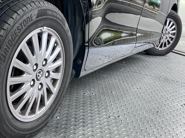 エスクァイア ハイブリッドＧｉ　ブラックテーラード　純正９インチＳＤナビ・Ｂｌｕｅｔｏｏｔｈオーディオ・フルセグ・Ｂカメラ・両側パワースライドドア・クルーズコントロール・プリクラッシュセーフティー・レーンキープ・シートヒーター・黒革調シート・７人乗り・（45枚目）