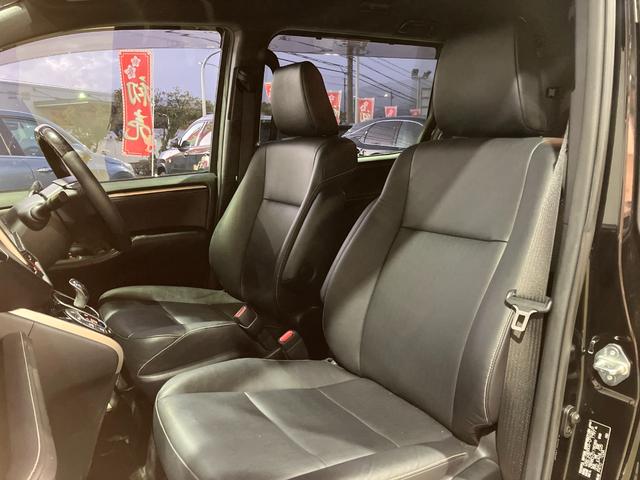 エスクァイア ハイブリッドＧｉ　ブラックテーラード　純正９インチＳＤナビ・Ｂｌｕｅｔｏｏｔｈオーディオ・フルセグ・Ｂカメラ・両側パワースライドドア・クルーズコントロール・プリクラッシュセーフティー・レーンキープ・シートヒーター・黒革調シート・７人乗り・（71枚目）