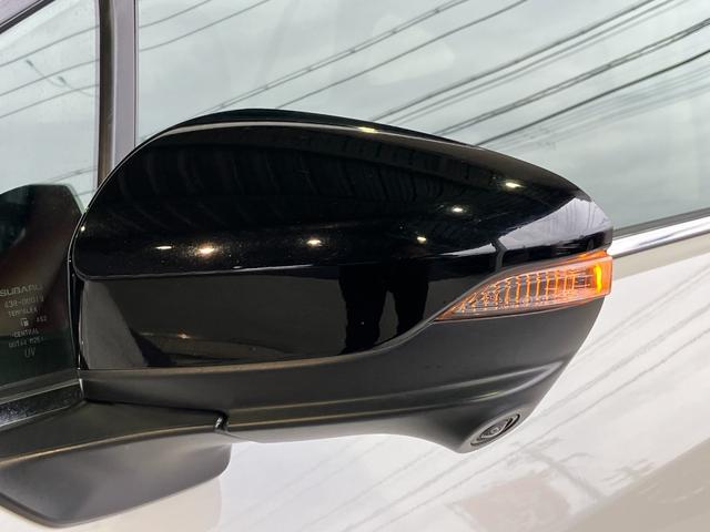 レヴォーグ ＳＴＩスポーツ　ＥＸ　ＳＴｉエアロＦＳＲ・マフラー・Ｒスポイラー・純正ナビ・Ｂｌｕｅｔｏｏｔｈオーディオ・フルセグ・Ｂカメラ・デジタルインナーミラー・黒赤コンビ革シート・シートヒーター・ブラインドスポットモニター・ＥＴＣ・（42枚目）