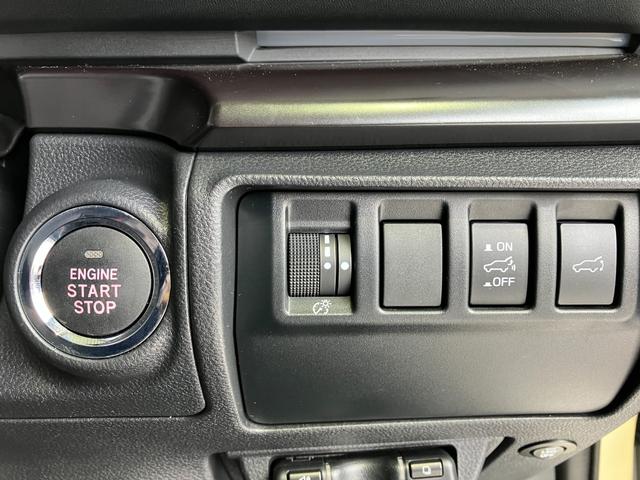 レヴォーグ ＳＴＩスポーツ　ＥＸ　ＳＴｉエアロＦＳＲ・マフラー・Ｒスポイラー・純正ナビ・Ｂｌｕｅｔｏｏｔｈオーディオ・フルセグ・Ｂカメラ・デジタルインナーミラー・黒赤コンビ革シート・シートヒーター・ブラインドスポットモニター・ＥＴＣ・（57枚目）