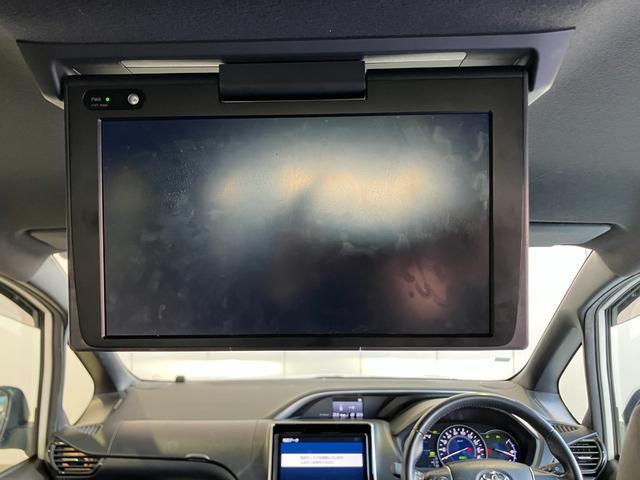 ヴォクシー ハイブリッドＺＳ　煌ＩＩＩ　９インチＳＤナビ・Ｂｌｕｅｔｏｏｔｈオーディオ・フルセグ・Ｂカメラ・フリップダウンモニター・両側パワースライド・クルーズコントロール・２．０ＥＴＣ・プリクラッシュセーフティー・レーンキープ・純正ＡＷ（56枚目）