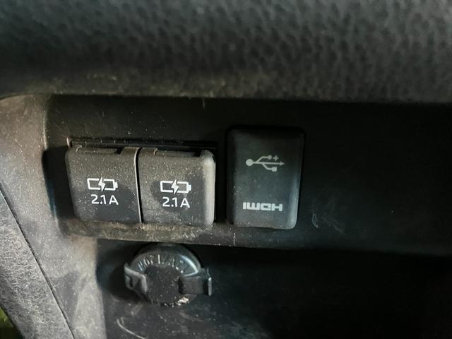 ヴォクシー ハイブリッドＺＳ　煌ＩＩＩ　９インチＳＤナビ・Ｂｌｕｅｔｏｏｔｈオーディオ・フルセグ・Ｂカメラ・フリップダウンモニター・両側パワースライド・クルーズコントロール・２．０ＥＴＣ・プリクラッシュセーフティー・レーンキープ・純正ＡＷ（61枚目）