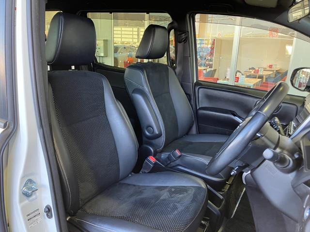 ヴォクシー ハイブリッドＺＳ　煌ＩＩＩ　９インチＳＤナビ・Ｂｌｕｅｔｏｏｔｈオーディオ・フルセグ・Ｂカメラ・フリップダウンモニター・両側パワースライド・クルーズコントロール・２．０ＥＴＣ・プリクラッシュセーフティー・レーンキープ・純正ＡＷ（69枚目）