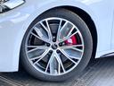 ベースグレード　ライティング　パッケージ・ラグジュアリーパッケージ　Ｓ　ファインナッパレザー・ダーク　Ａｕｄｉ　ｒｉｎｇｓ　＆　ブラックスタイリングパッケージ・ファインナッパレザー・カラードブレーキキャリパー　レッド（38枚目）