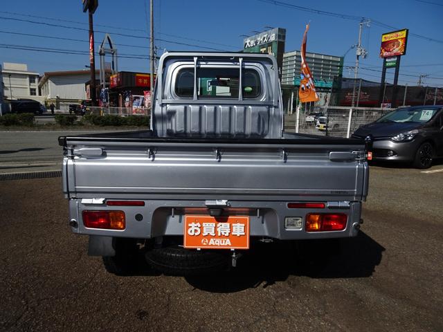 サンバートラック TB 5速マニュアル エアコン パワステ 運転席エアバック 純正ラジオ ETC ドアバイザー 荷台ゴムマット メッキミラーカバー メッキグリルカバー(6枚目)