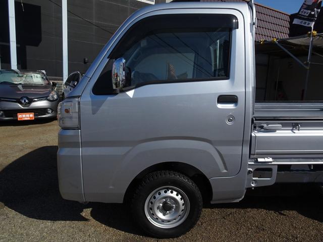 サンバートラック TB 5速マニュアル エアコン パワステ 運転席エアバック 純正ラジオ ETC ドアバイザー 荷台ゴムマット メッキミラーカバー メッキグリルカバー(38枚目)