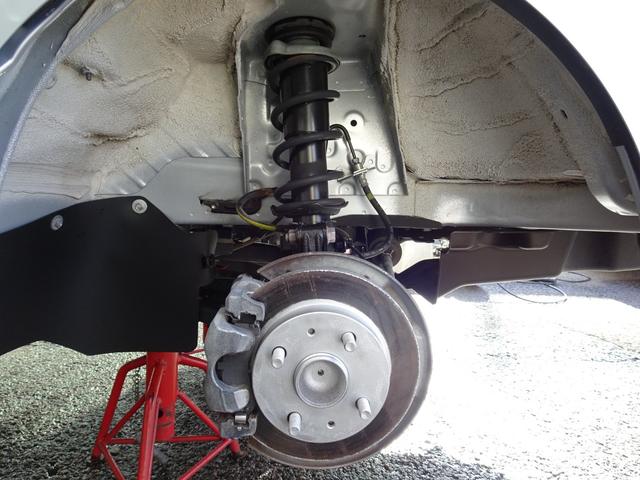 サンバートラック TB 5速マニュアル エアコン パワステ 運転席エアバック 純正ラジオ ETC ドアバイザー 荷台ゴムマット メッキミラーカバー メッキグリルカバー(55枚目)