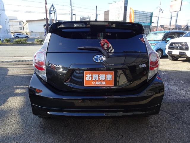 アクア Ｓ　モデリスタエアロ　純正ナビ　フルセグＴＶ　ＣＤ・ＤＶＤ再生　Ｂｌｕｅｔｏｏｔｈ　ＵＳＢ　バックカメラ　ＥＴＣ　キーレス　リアフイルム　ＬＥＤヘッドライト　フォグライト　スペアキー（8枚目）