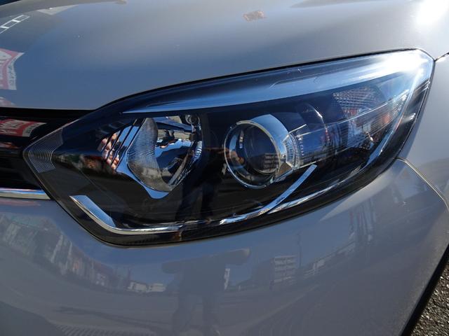 キャプチャー インテンス　ワンオーナー　プッシュスタート　カードキー　メモリナビ　フルセグＴＶ　Ｂｌｕｅｔｏｏｔｈ　ＣＤ・ＤＶＤ再生　バックカメラ　ＥＴＣ　オートクルーズ　スペアキー　バックソナー　１７インチＡＷ（26枚目）