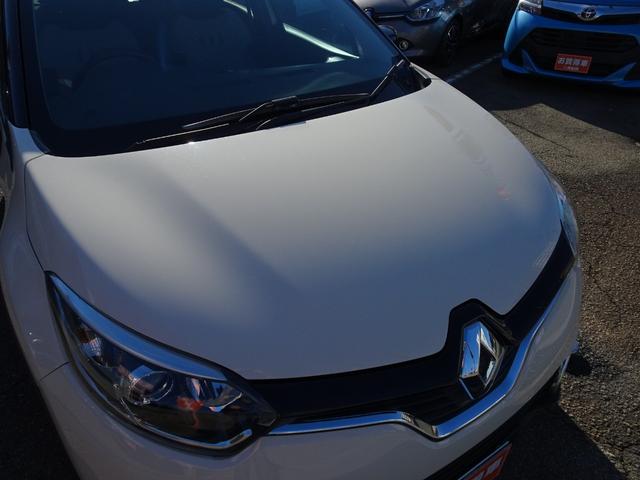 キャプチャー インテンス　ワンオーナー　プッシュスタート　カードキー　メモリナビ　フルセグＴＶ　Ｂｌｕｅｔｏｏｔｈ　ＣＤ・ＤＶＤ再生　バックカメラ　ＥＴＣ　オートクルーズ　スペアキー　バックソナー　１７インチＡＷ（29枚目）