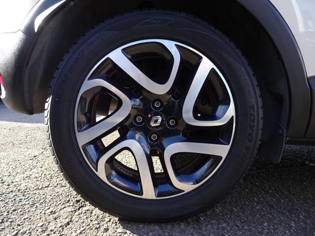 キャプチャー インテンス　ワンオーナー　プッシュスタート　カードキー　メモリナビ　フルセグＴＶ　Ｂｌｕｅｔｏｏｔｈ　ＣＤ・ＤＶＤ再生　バックカメラ　ＥＴＣ　オートクルーズ　スペアキー　バックソナー　１７インチＡＷ（38枚目）