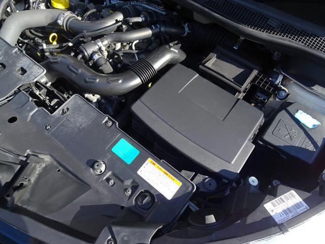 キャプチャー インテンス　ワンオーナー　プッシュスタート　カードキー　メモリナビ　フルセグＴＶ　Ｂｌｕｅｔｏｏｔｈ　ＣＤ・ＤＶＤ再生　バックカメラ　ＥＴＣ　オートクルーズ　スペアキー　バックソナー　１７インチＡＷ（42枚目）