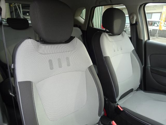 キャプチャー インテンス　ワンオーナー　プッシュスタート　カードキー　メモリナビ　フルセグＴＶ　Ｂｌｕｅｔｏｏｔｈ　ＣＤ・ＤＶＤ再生　バックカメラ　ＥＴＣ　オートクルーズ　スペアキー　バックソナー　１７インチＡＷ（49枚目）