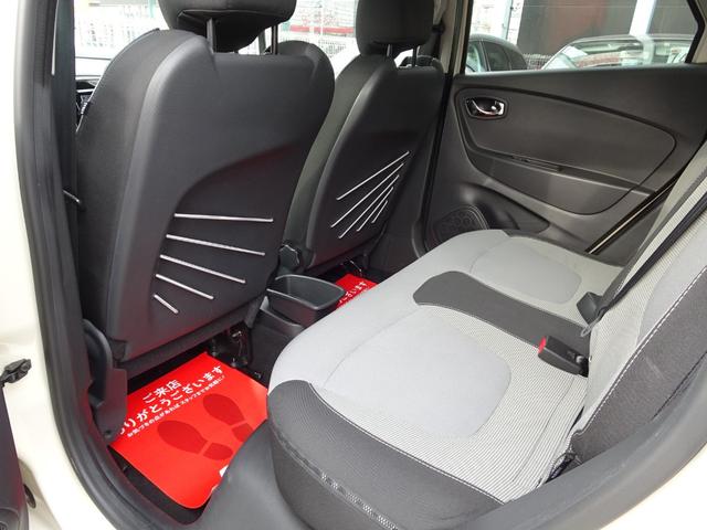 キャプチャー インテンス　ワンオーナー　プッシュスタート　カードキー　メモリナビ　フルセグＴＶ　Ｂｌｕｅｔｏｏｔｈ　ＣＤ・ＤＶＤ再生　バックカメラ　ＥＴＣ　オートクルーズ　スペアキー　バックソナー　１７インチＡＷ（59枚目）