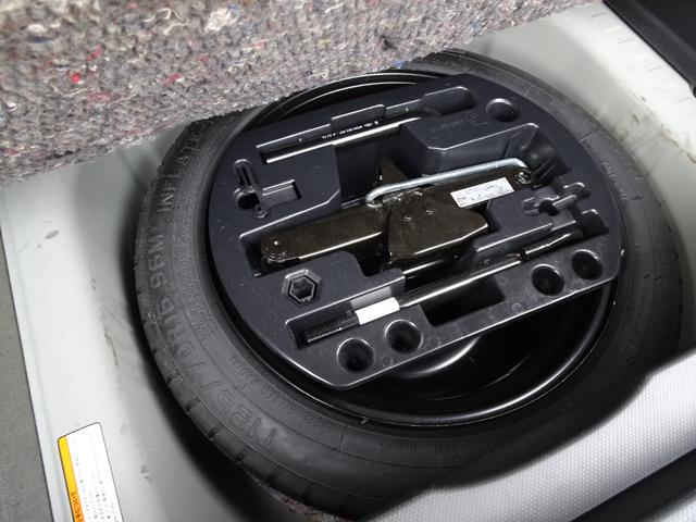 キャプチャー インテンス　ワンオーナー　プッシュスタート　カードキー　メモリナビ　フルセグＴＶ　Ｂｌｕｅｔｏｏｔｈ　ＣＤ・ＤＶＤ再生　バックカメラ　ＥＴＣ　オートクルーズ　スペアキー　バックソナー　１７インチＡＷ（62枚目）