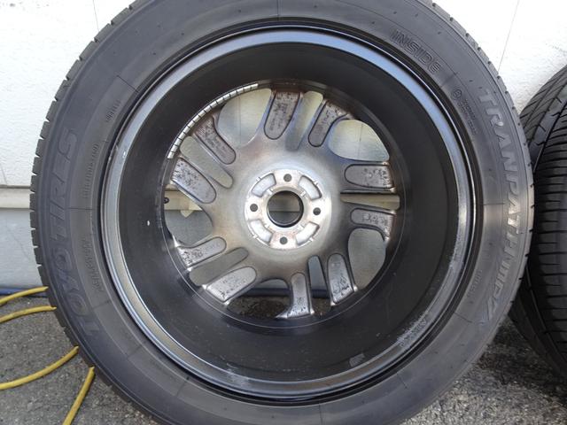 キャプチャー インテンス　ワンオーナー　プッシュスタート　カードキー　メモリナビ　フルセグＴＶ　Ｂｌｕｅｔｏｏｔｈ　ＣＤ・ＤＶＤ再生　バックカメラ　ＥＴＣ　オートクルーズ　スペアキー　バックソナー　１７インチＡＷ（65枚目）