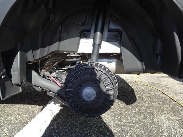 キャプチャー インテンス　ワンオーナー　プッシュスタート　カードキー　メモリナビ　フルセグＴＶ　Ｂｌｕｅｔｏｏｔｈ　ＣＤ・ＤＶＤ再生　バックカメラ　ＥＴＣ　オートクルーズ　スペアキー　バックソナー　１７インチＡＷ（72枚目）