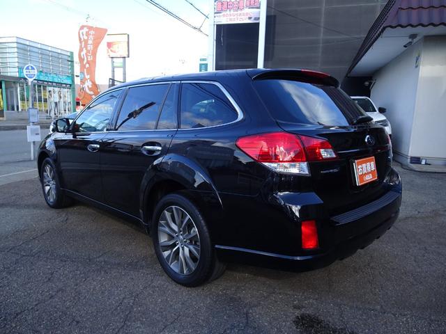 レガシィアウトバック 2.5iアイサイト Sパッケージリミテッド サンルーフ 衝突軽減ブレーキ レーダークルーズ スマートキー ハーフレザーシート 前席パワーシート HDDナビ フルセグTV DVD・CD再生 バックカメラ ETC ドラレコ HID 18インチAW(9枚目)