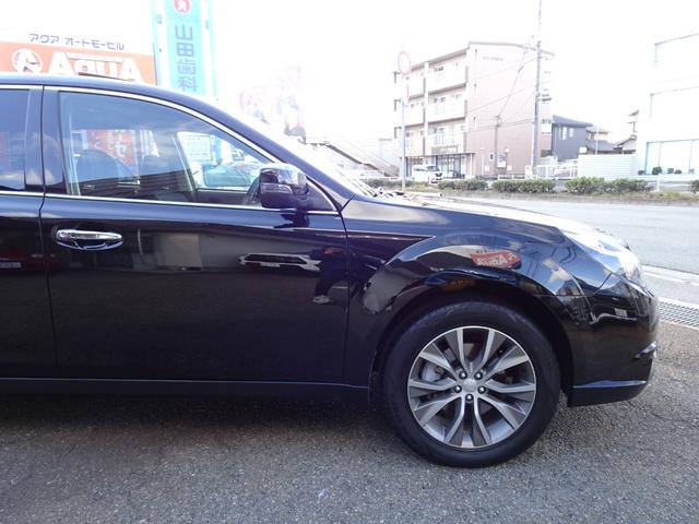 レガシィアウトバック 2.5iアイサイト Sパッケージリミテッド サンルーフ 衝突軽減ブレーキ レーダークルーズ スマートキー ハーフレザーシート 前席パワーシート HDDナビ フルセグTV DVD・CD再生 バックカメラ ETC ドラレコ HID 18インチAW(33枚目)