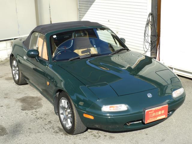 ユーノスロードスター スペシャルパッケージ 5速マニュアル ガラススクリーンソフトトップ 社外15インチAW テイン車高調サス(3枚目)