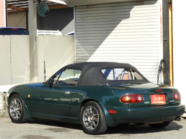 ユーノスロードスター スペシャルパッケージ 5速マニュアル ガラススクリーンソフトトップ 社外15インチAW テイン車高調サス(9枚目)