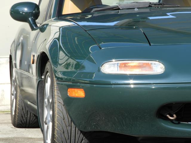 ユーノスロードスター スペシャルパッケージ 5速マニュアル ガラススクリーンソフトトップ 社外15インチAW テイン車高調サス(12枚目)