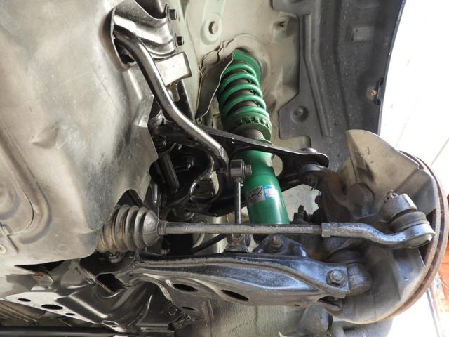 ユーノスロードスター スペシャルパッケージ 5速マニュアル ガラススクリーンソフトトップ 社外15インチAW テイン車高調サス(43枚目)