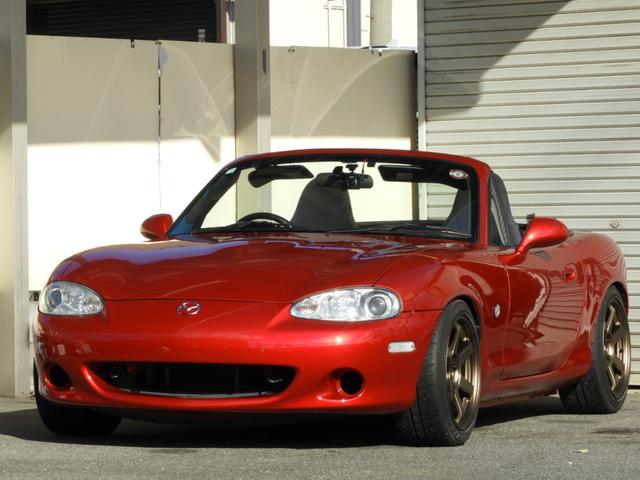 ロードスター ＲＳ　後期型ＲＳ　６速ＭＴ　レイズＴＥ３７　マキシムＥＸマニ　テイン車高調　クロス生地ソフトトップ　ソウルレッド全塗装（5枚目）