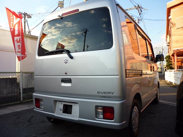 エブリイ ジョインターボ　ターボ　４速オートマ　ナビ　フルセグ　Ｂｌｕｅｔｏｏｔｈ　ＤＶＤ再生　バックカメラ　ドライブレコーダー　ＥＴＣ　ＬＥＤライト　キーレス連動電動格納ミラー　シートカバー（7枚目）