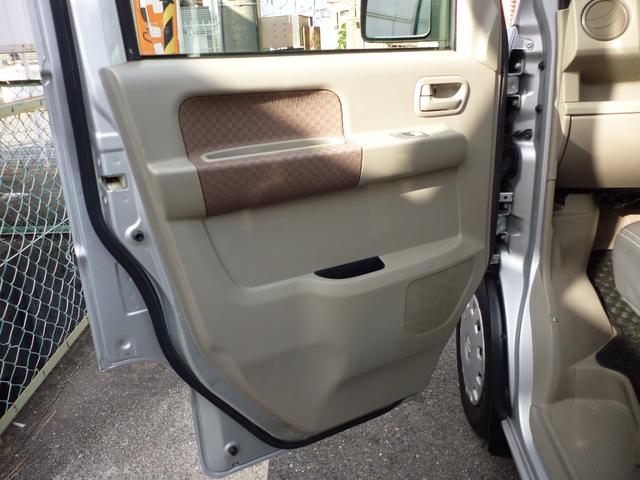 エブリイ ジョインターボ　ターボ　４速オートマ　ナビ　フルセグ　Ｂｌｕｅｔｏｏｔｈ　ＤＶＤ再生　バックカメラ　ドライブレコーダー　ＥＴＣ　ＬＥＤライト　キーレス連動電動格納ミラー　シートカバー（20枚目）