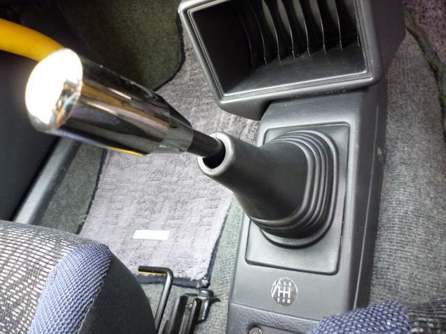 アルトワークス ＲＳ／Ｚ　ＲＡＹＳ１４インチアルミホイール　ストリートライド車高調　柿本改マフラー　ロールバー　社外リアスポイラー　メッシュブレーキホース　ＭＯＭＯステアリング　ブースト計　ＨＫＳエアクリ　ＬＥＤライト（31枚目）