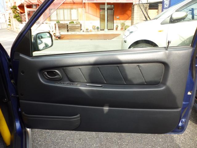 アルトワークス ＲＳ／Ｚ　ＲＡＹＳ１４インチアルミホイール　ストリートライド車高調　柿本改マフラー　ロールバー　社外リアスポイラー　メッシュブレーキホース　ＭＯＭＯステアリング　ブースト計　ＨＫＳエアクリ　ＬＥＤライト（40枚目）