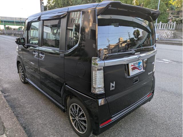N-BOXカスタム G・ターボパッケージ ワンオーナー車 純正ナビ地デジ バックカメラ 両側パワースライドドア ETC HIDヘッドライト(3枚目)